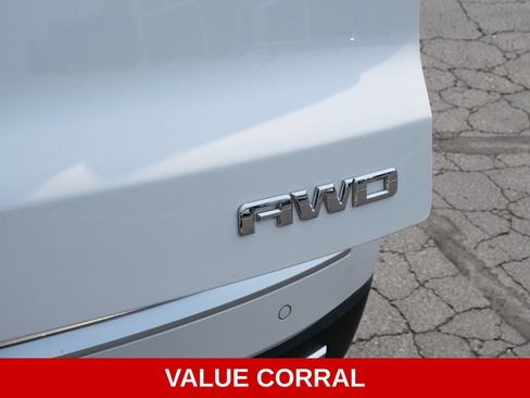 Used 2017 GMC Acadia Limited SLT AWD/4WD image 10