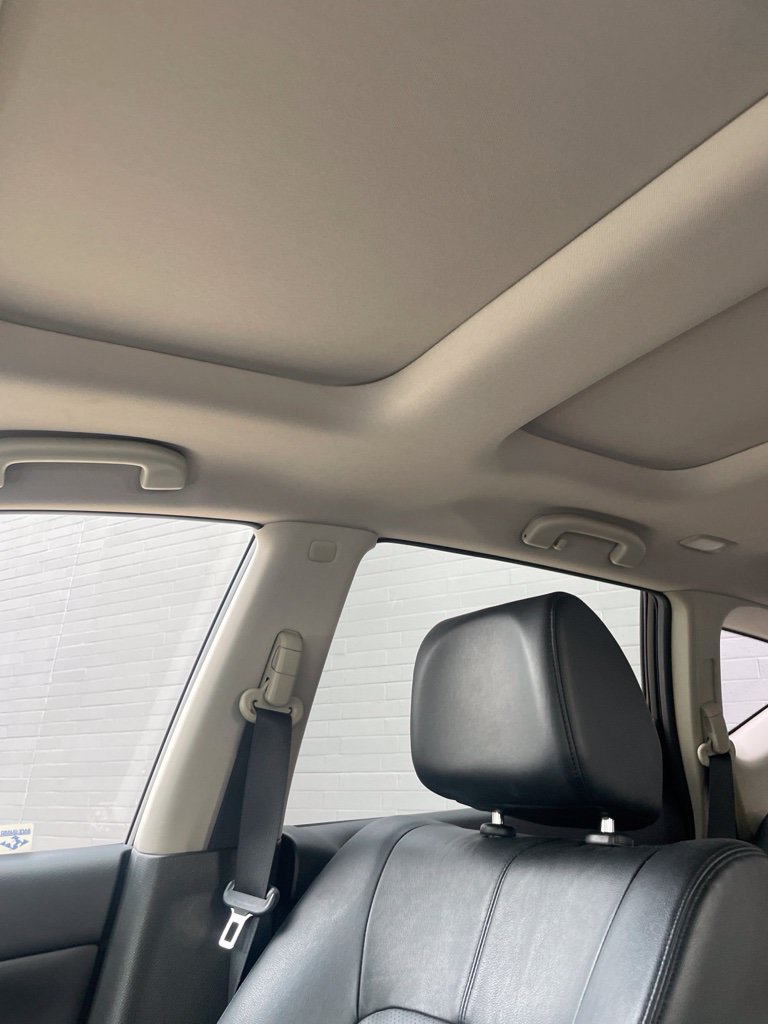 Used 2014 Nissan Murano LE w/ Platinum Edition Package AWD/4WD image 4