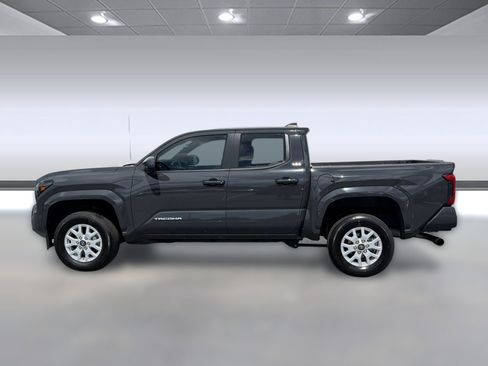 Used 2025 Toyota Tacoma SR5 RWD image 2