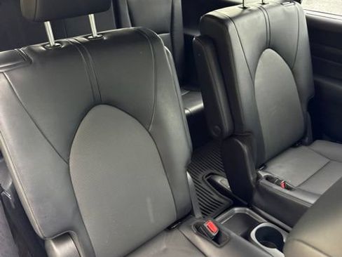 Used 2024 Toyota Grand Highlander AWD image 25