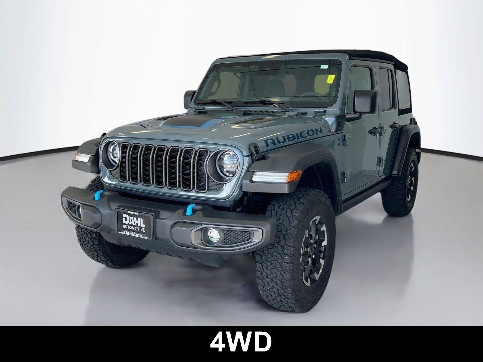 Used 2024 Jeep Wrangler Unlimited Rubicon 4xe AWD/4WD image 4