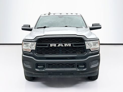 Used 2022 RAM 3500 Tradesman image 2