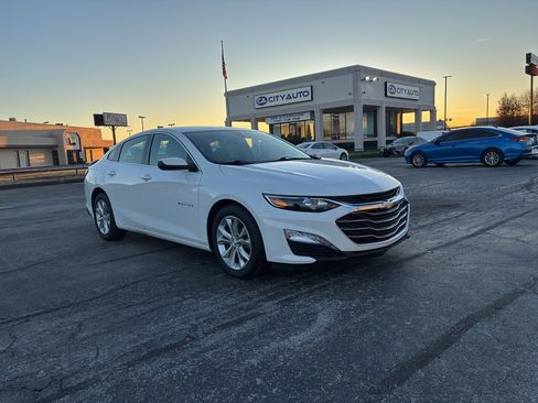 Used 2022 Chevrolet Malibu LT image 1
