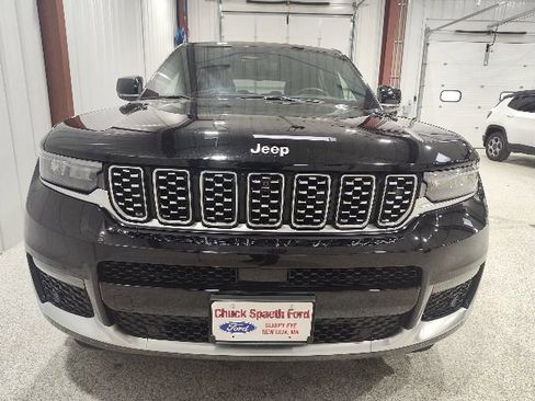 Used 2023 Jeep Grand Cherokee L Summit image 2