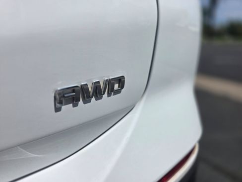 Used 2019 Chevrolet Equinox LS AWD/4WD image 5