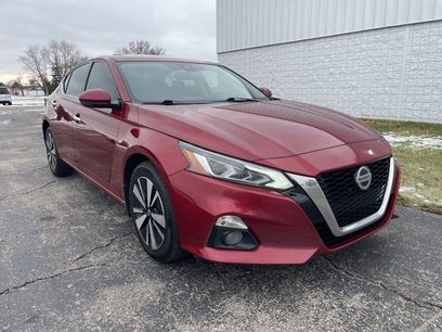 Used 2019 Nissan Altima 2.5 SV