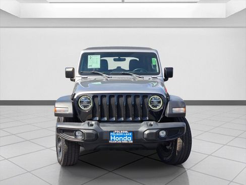 Used 2021 Jeep Wrangler Unlimited Sport AWD/4WD image 2