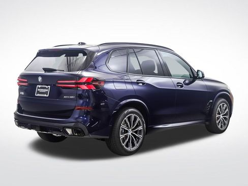 New 2026 BMW X5 xDrive40i w/ M Sport Package AWD/4WD image 5