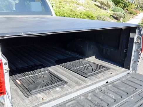 Used 2010 Toyota Tundra 2WD Double Cab image 27