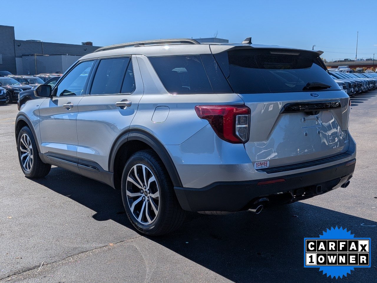 Certified 2024 Ford Explorer ST-Line w/ Class IV Trailer Tow Package AWD/4WD image 6