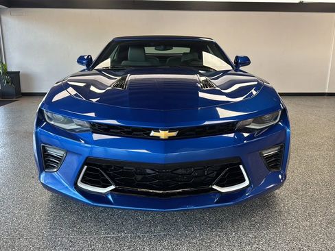 Used 2018 Chevrolet Camaro SS RWD image 2