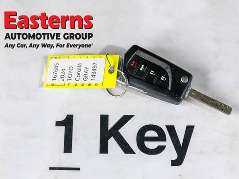 Used 2024 Toyota Corolla LE image 34