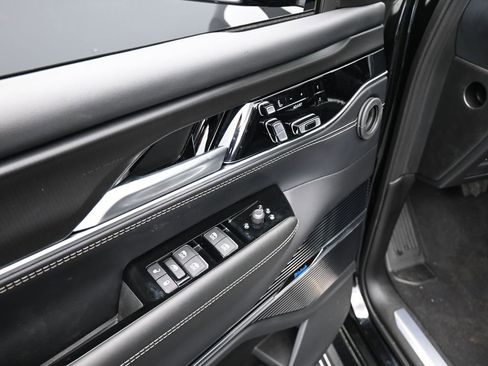 Used 2024 Jeep Grand Wagoneer Series II w/ Quick Order Packagew 28T image 13