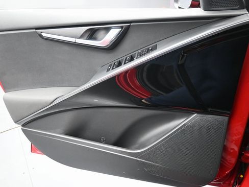 Used 2023 Kia Niro Wind w/ Wind Preserve Package image 23