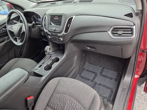 Certified 2024 Chevrolet Equinox LT image 18