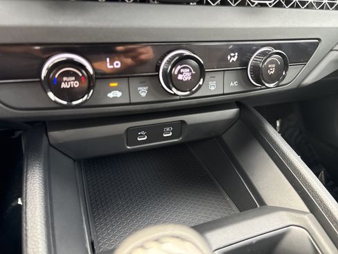 Used 2024 Honda Accord LX image 30