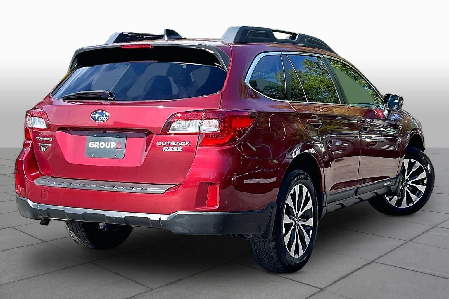 Used 2016 Subaru Outback 2.5i Limited AWD/4WD image 13