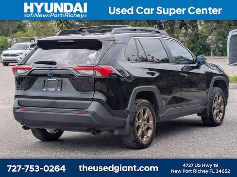 Used 2024 Toyota RAV4 AWD Hybrid image 5