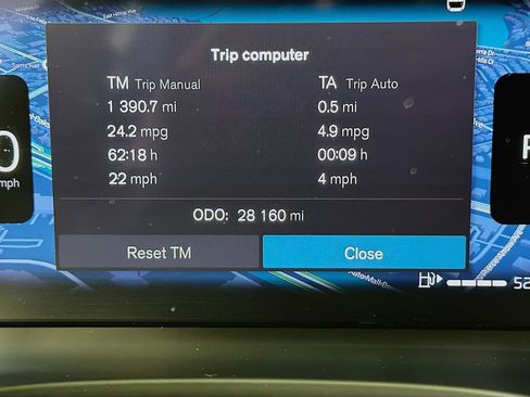Used 2023 Volvo XC60 B5 Plus w/ Climate Package AWD/4WD image 12