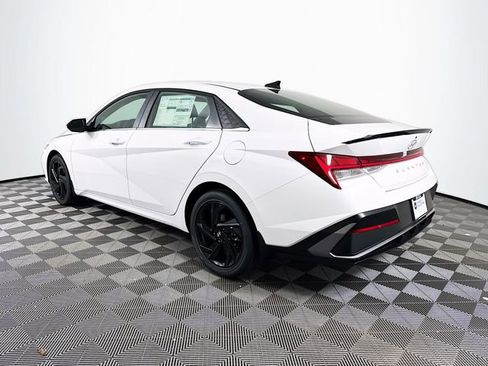 New 2026 Hyundai Elantra SEL Sport image 4