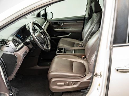 Used 2019 Honda Odyssey EX-L image 23