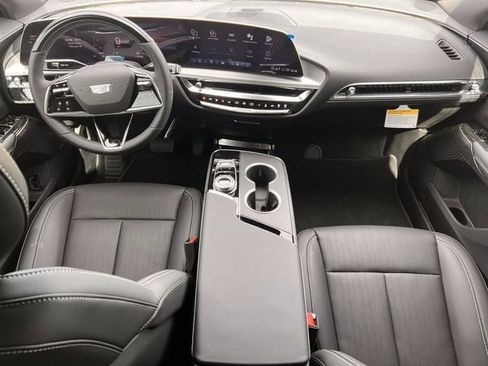 New 2026 Cadillac Lyriq Sport RWD image 5