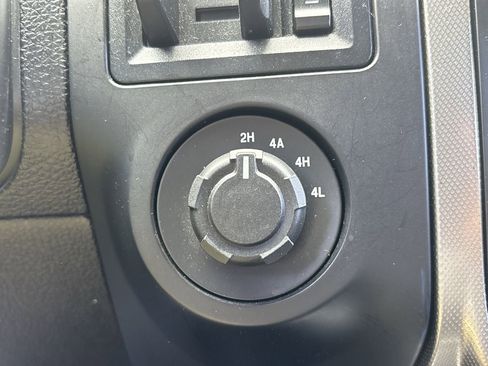 Used 2017 Ford Expedition XL w/ Equipment Group 101A image 22