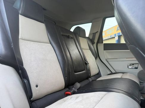Used 2010 Jeep Grand Cherokee Limited w/ Trailer Tow Group IV RWD image 13