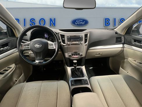 Used 2012 Subaru Outback 2.5i Premium image 9