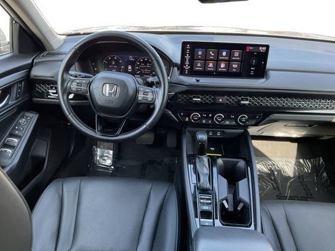 Used 2025 Honda Accord EX-L image 14