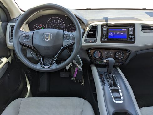 Used 2022 Honda HR-V LX image 18