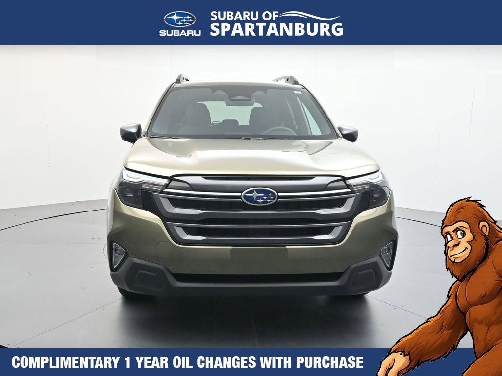 Used 2026 Subaru Forester Premium AWD/4WD image 2