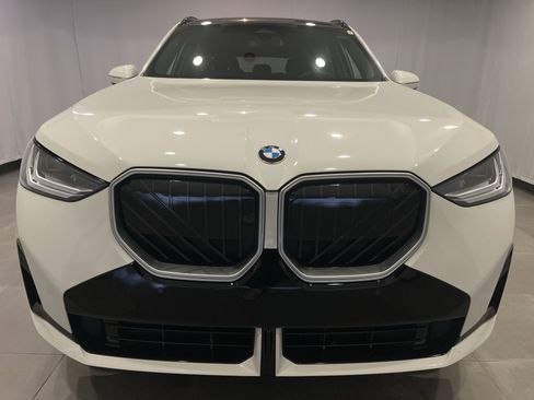 New 2026 BMW X3 xDrive30 w/ M Sport Package image 2