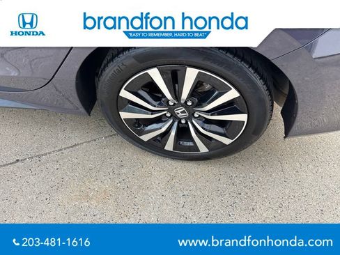 Used 2024 Honda Civic EX-L image 31