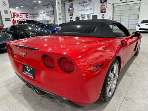 Used 2006 Chevrolet Corvette Convertible w/ Preferred Equipment Group image 6