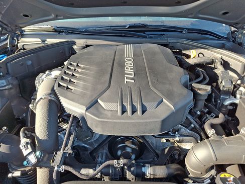 Certified 2024 Genesis G70 3.3T Advanced image 29