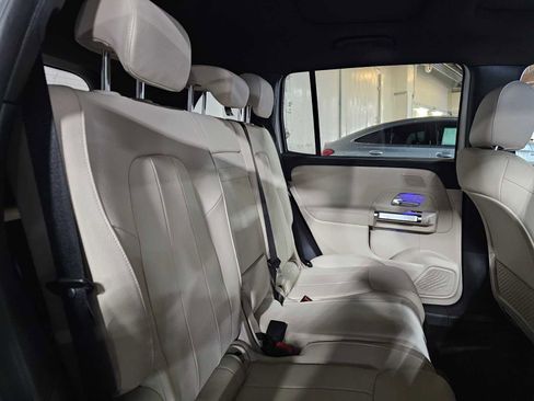 New 2026 Mercedes-Benz GLB 250 4MATIC image 15
