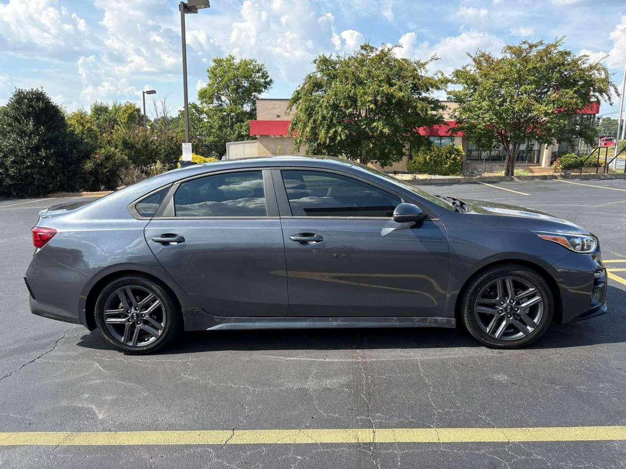 Used 2021 Kia Forte GT-Line w/ GT-Line Premium Package FWD image 4
