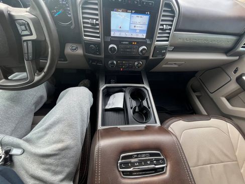 Used 2019 Ford F450 Limited image 11