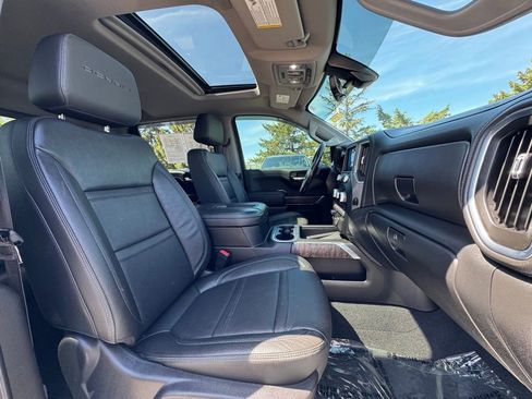 Used 2021 GMC Sierra 1500 Denali w/ Denali Ultimate Package AWD/4WD image 38