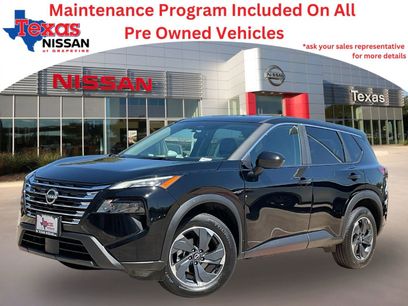 Used 2025 Nissan Rogue SV