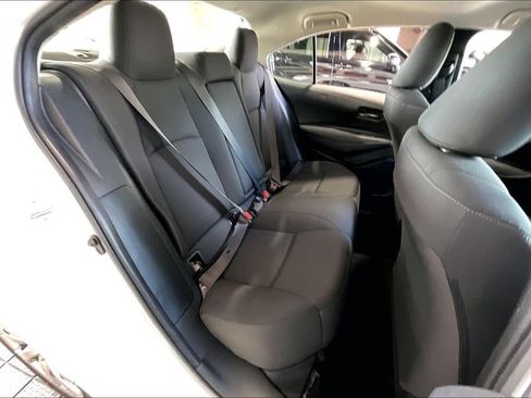 Used 2024 Toyota Corolla LE FWD image 15
