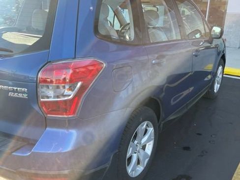Used 2016 Subaru Forester 2.5i w/ Protection Package #1 AWD/4WD image 4