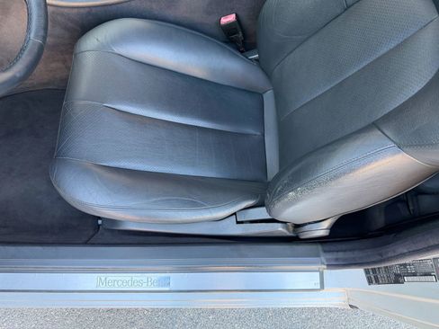 Used 2000 Mercedes-Benz CLK 320 Cabriolet image 46