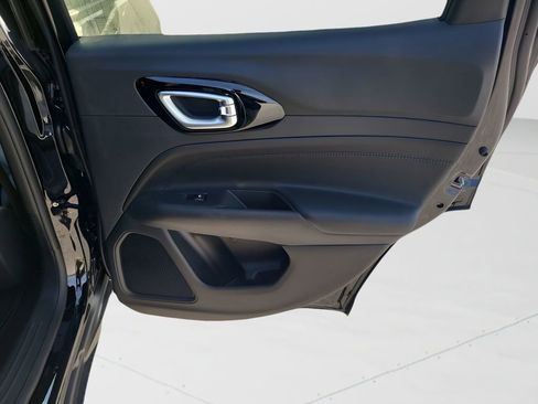 New 2026 Jeep Compass Latitude image 42