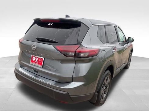New 2026 Nissan Rogue SV AWD/4WD image 5