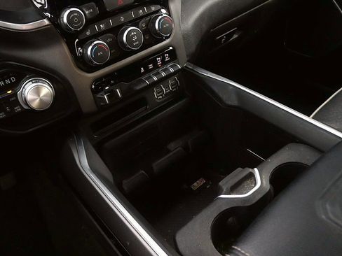 Used 2020 RAM 1500 Laramie image 23