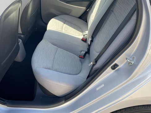 Used 2017 Hyundai Accent SE FWD image 16