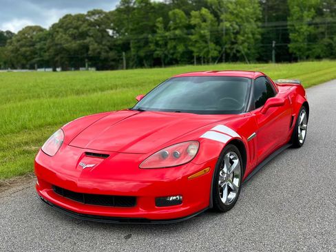 Used 2011 Chevrolet Corvette Grand Sport w/ Preferred Equipment Group RWD image 2