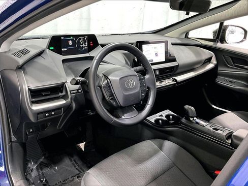 Used 2024 Toyota Prius LE image 14